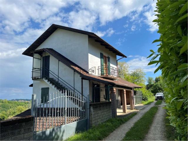 Casa in vendita a Piemonte, Asti