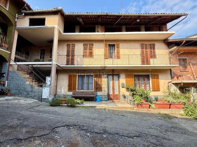 Casa in vendita a Bollengo, Torino