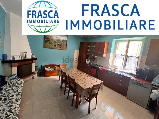 Casa in vendita a Santa Elena Irpina, Pietradefusi