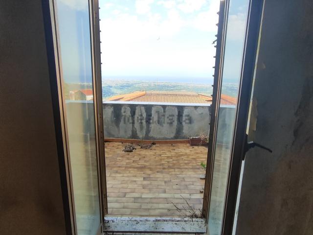 Casa in vendita a Calabria, Cosenza
