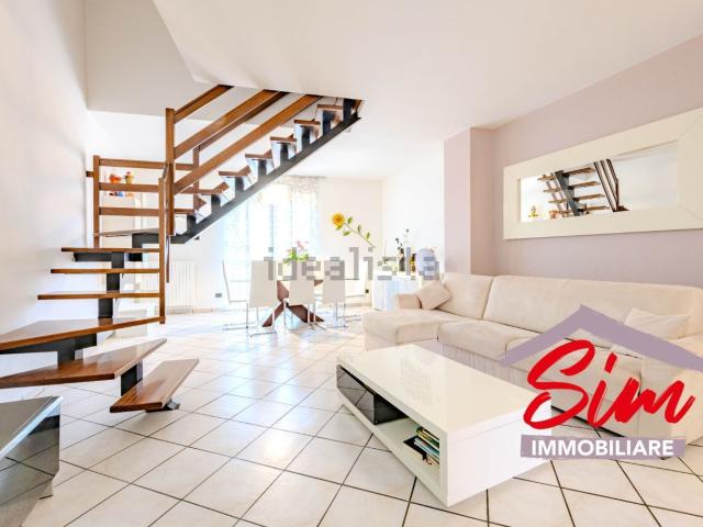 Casa in vendita a Carpignano Sesia, Novara