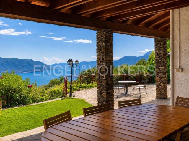 Casa in vendita a Comunità Montana Valli del Verbano, Maccagno