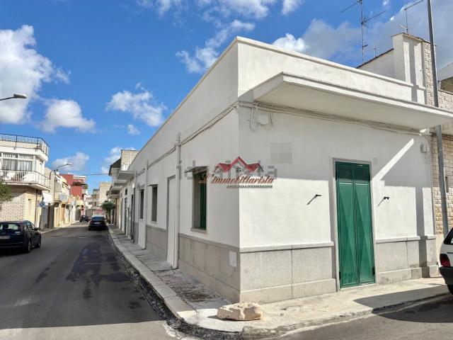 Casa in vendita a Puglia, Bari