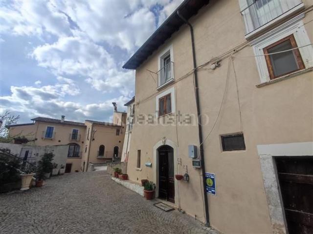Casa in vendita a San Pio Delle Camere, Abruzzo