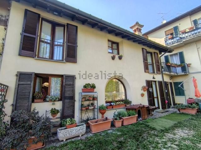 Casa in vendita a Cruséta, Vedano Olona