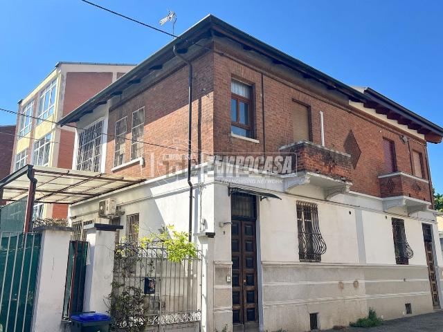 Casa in vendita a Circoscrizione 5, Piemonte