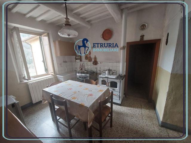 Casa in vendita a Pistoia, Toscana