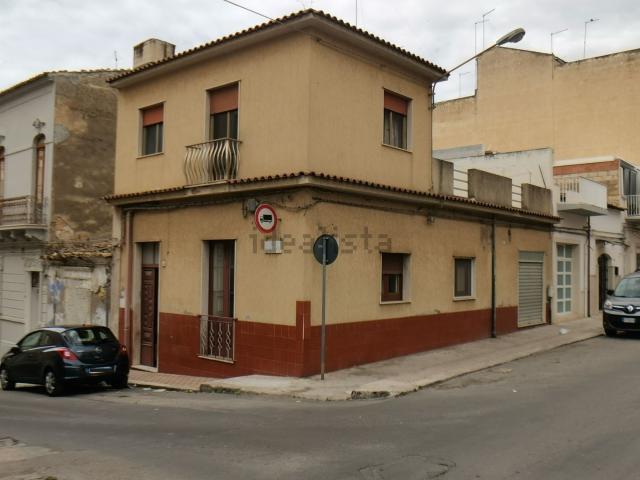Casa in vendita a Vittoria, Sicilia