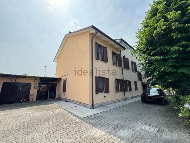 Casa in vendita a Unione Comuni Modenesi Area Nord, Mirandola