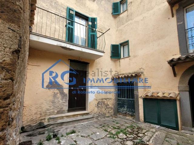 Casa in vendita a Bagnoregio, Viterbo