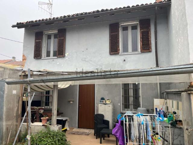 Casa in vendita a Piemonte, Vercelli