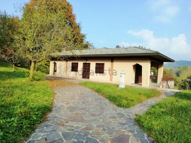 Casa in vendita a Alta Valle Intelvi, Lanzo D'intelvi