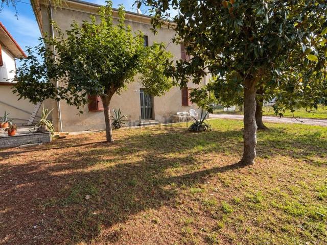 Casa in vendita a Carpena, Forlì