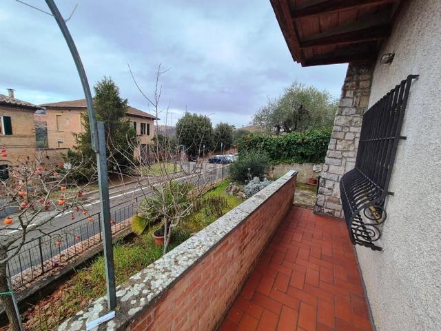 Casa in vendita a Siena, Toscana
