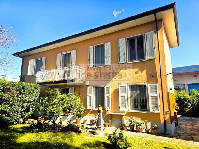Casa in vendita a Sarzana, Liguria