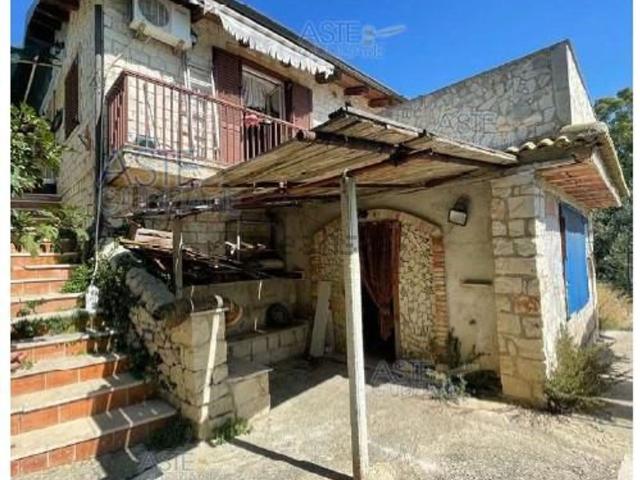 Casa in vendita a Augusta, Sicilia