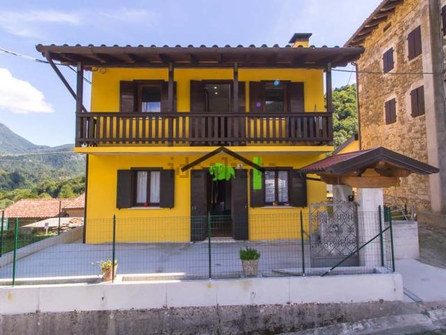 Casa in vendita a Pielungo / Pielunc, Vito d'Asio / Vît