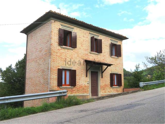 Casa in vendita a Marche, Macerata