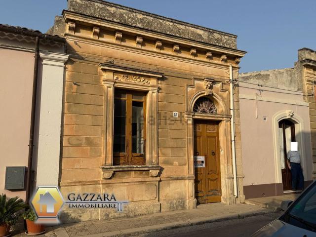 Casa in vendita a Canicattini Bagni, Sicilia