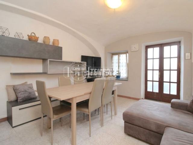 Casa in vendita a Carrù, Cuneo
