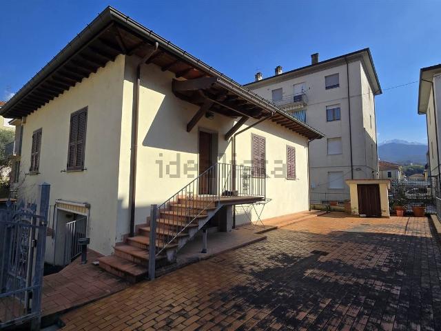Casa in vendita a Pontremoli, Toscana