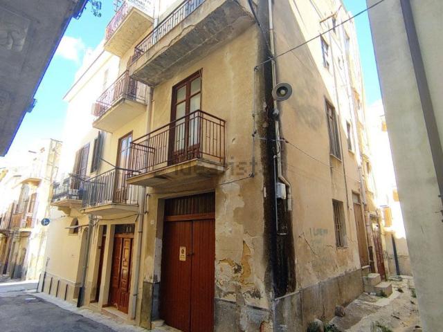 Casa in vendita a Alcamo, Sicilia