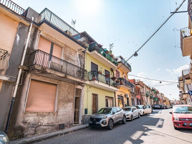 Casa in vendita a Piedimonte Etneo, Sicilia