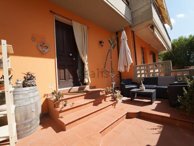 Casa in vendita a Montevettolini, Pistoia