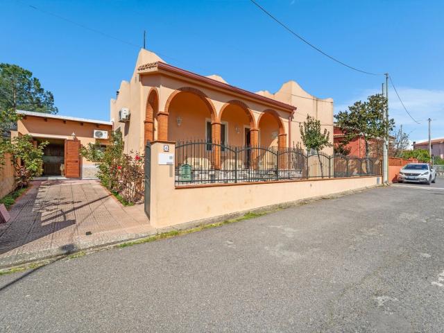 Casa in vendita a Gonnosnò, Sardigna/Sardegna