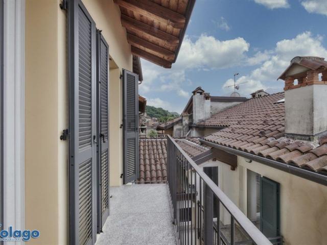 Casa in vendita a Abbadia Lariana, Lombardia