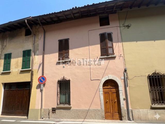 Casa in vendita a Montichiari, Lombardia
