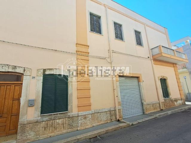 Casa in vendita a Puglia, Bari