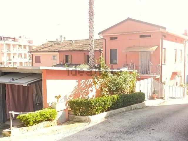 Casa in vendita a Marche, Pesaro E Urbino