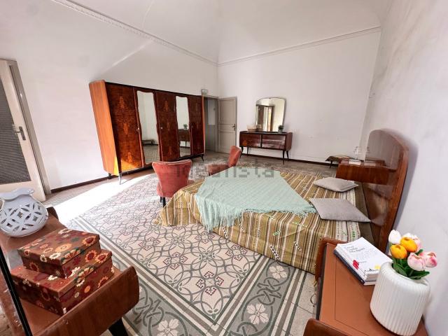 Casa in vendita a Santo Stefano Di Camastra, Sicilia