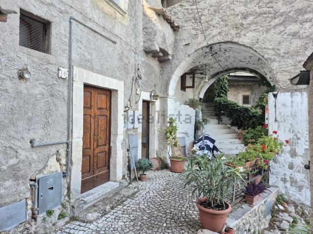 Casa in vendita a Pretoro, Abruzzo
