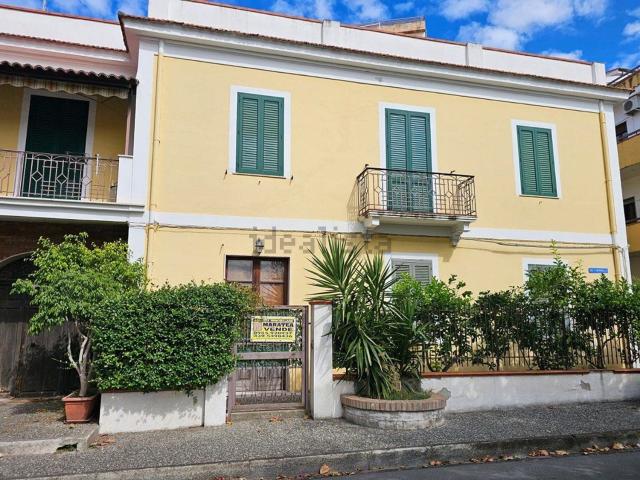 Casa in vendita a Monticello, Calabria