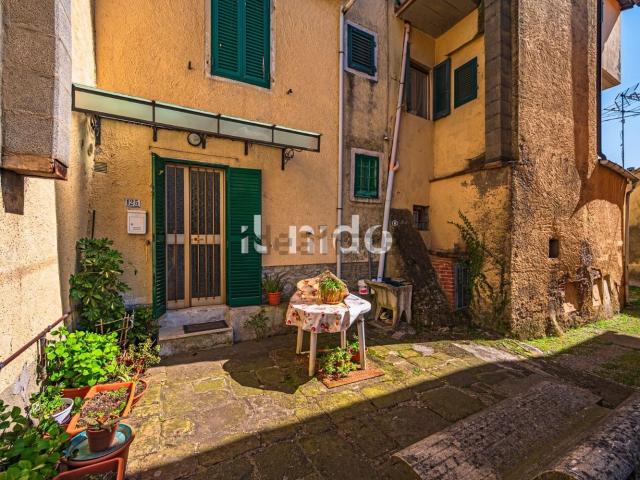 Casa in vendita a Villa di Baggio, Pistoia