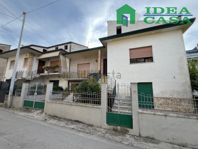 Casa in vendita a Vitulazio, Campania