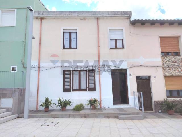Casa in vendita a Nuxis, Sardigna/Sardegna