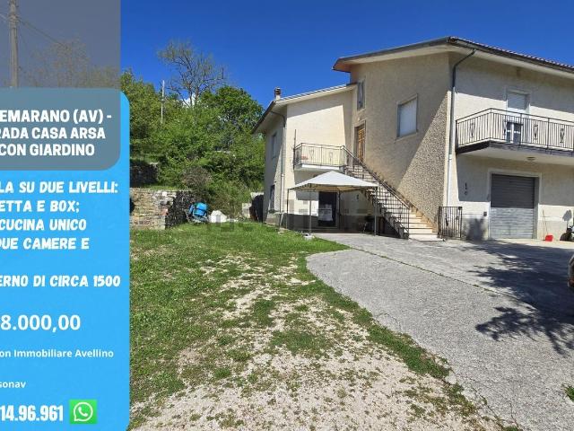 Casa in vendita a Montemarano, Campania