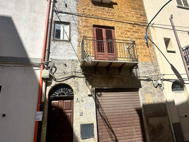 Casa in vendita a Ribera, Sicilia