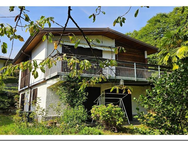 Casa in vendita a Fosseno, Nebbiuno