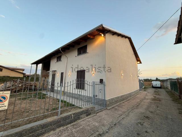 Casa in vendita a Mandrogne, Alessandria