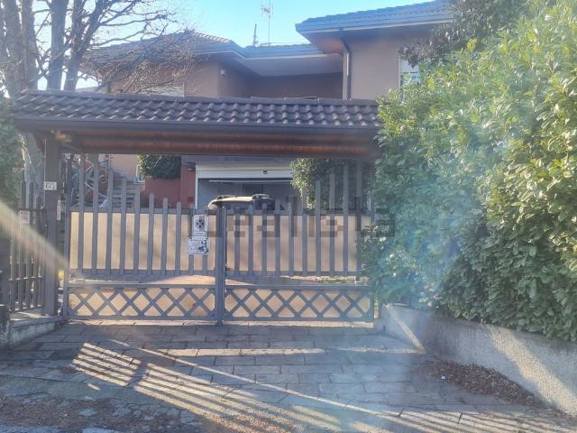 Casa in vendita a Como