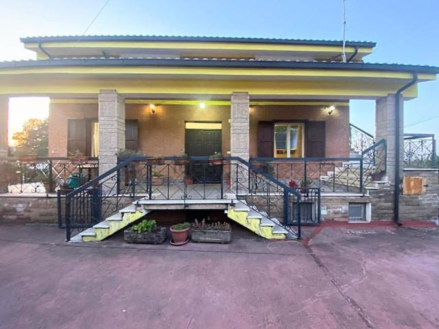 Casa in vendita a Roma Capitale, Lazio