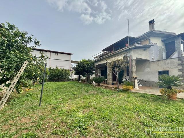 Casa in vendita a Roma Capitale, Lazio
