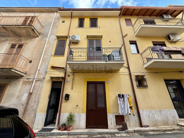 Casa in vendita a Partinico, Sicilia