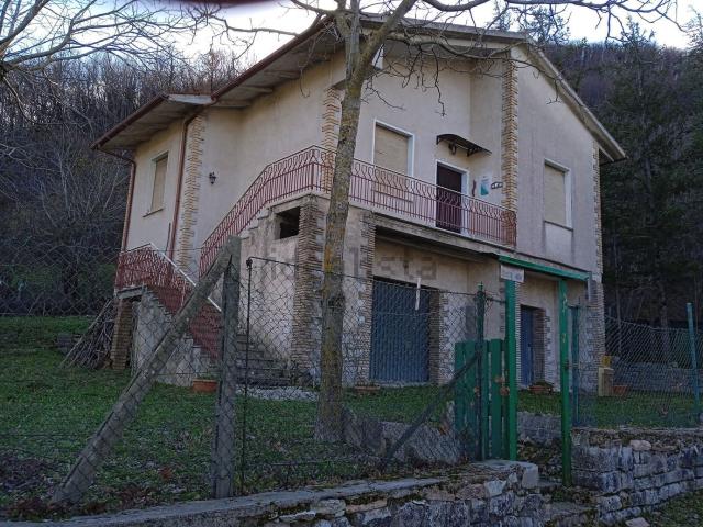 Casa in vendita a Marche, Pesaro E Urbino