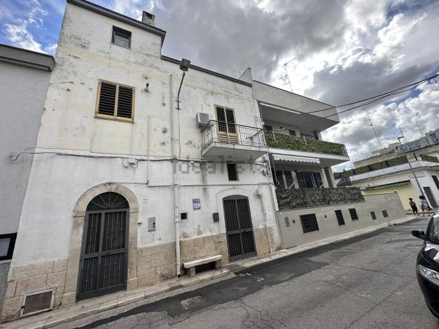 Casa in vendita a Puglia, Bari
