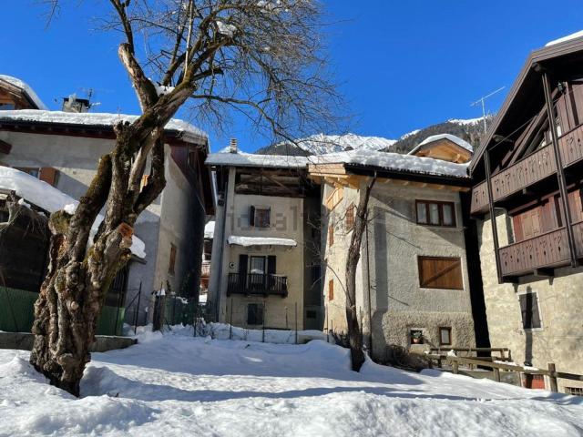 Casa in vendita a Comunità delle Giudicarie, Strembo